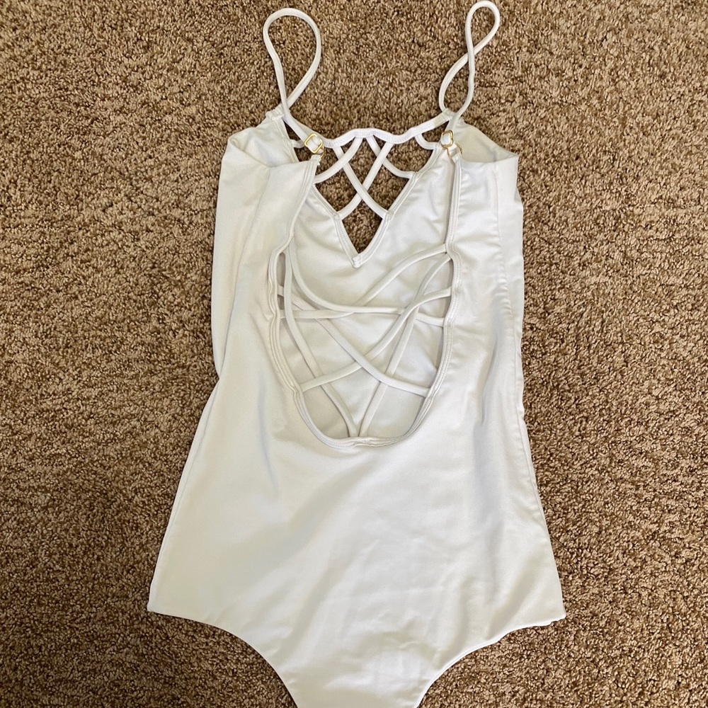 Issa De Mar Sao Paolo one piece - Picture 4 of 7